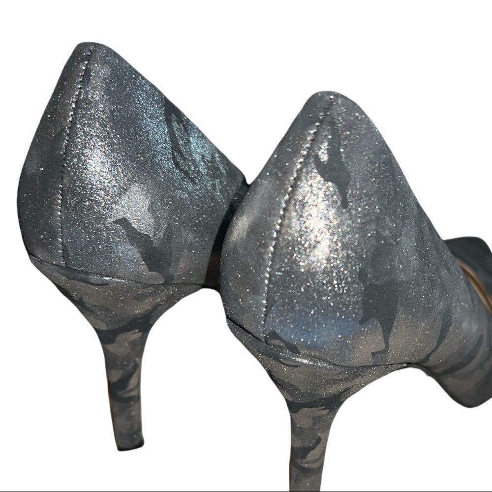 Nine West black/ gray camo style heels - Picture 6 of 7